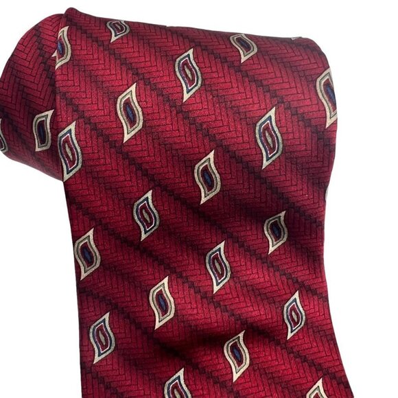 Bill Blass Black Label Red Herringbone 100% Silk Men's Necktie Tie - Picture 2 of 5